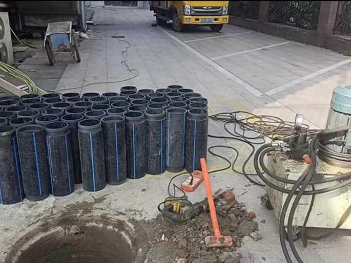 黎安镇PE置换管厂家 DN315置换管 非开挖管短管置换